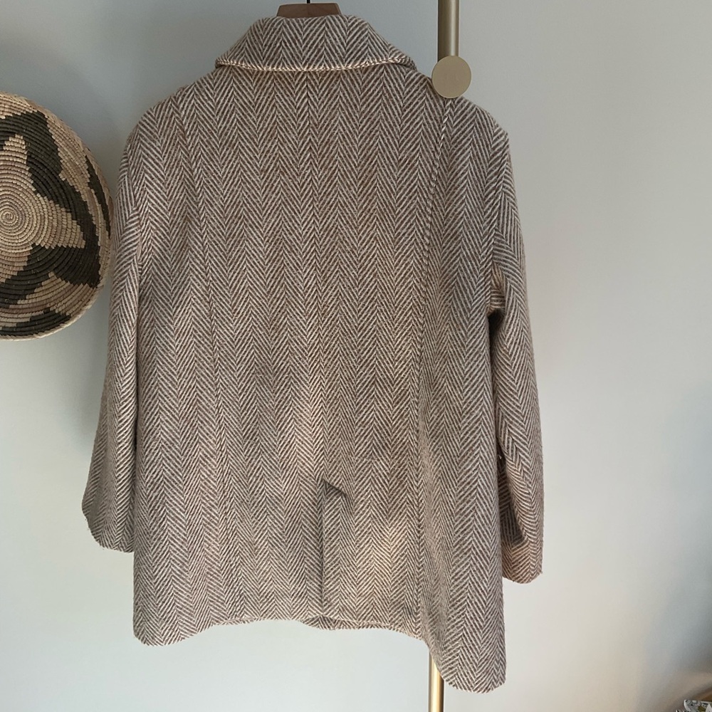 Pilcro from Anthropologie Brushed Herringbone Blazer Size Medium Cream and Beige - Picture 10 of 16